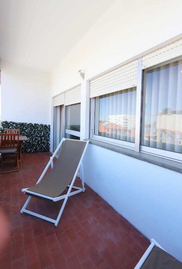 Hm - Living Batalha Square 1 Apartment Porto Luaran gambar